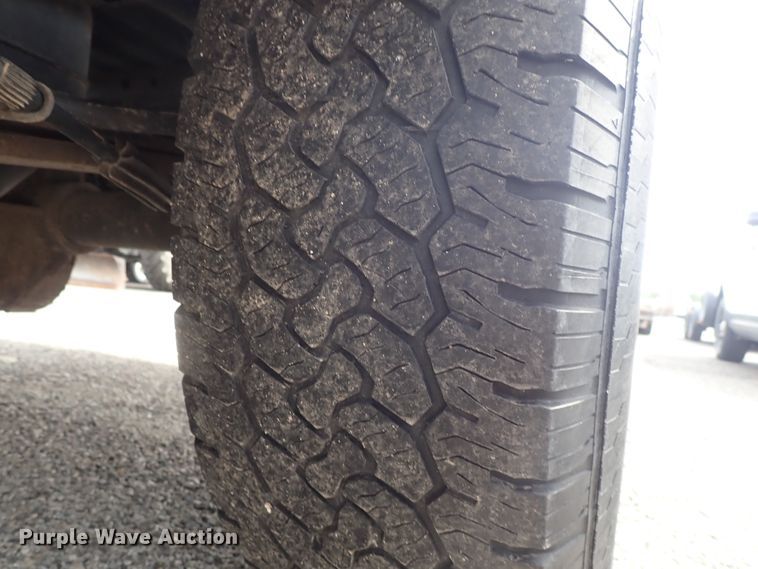 image for item DE1051 2010 Ford F150 pickup truck