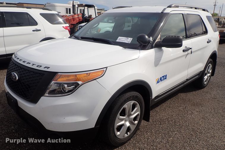 image for item DE1059 2015 Ford Explorer Police SUV