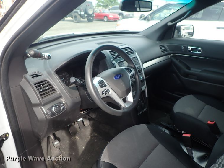 image for item DE1059 2015 Ford Explorer Police SUV