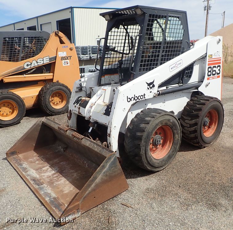 image for item DE1063 1998 Bobcat 863 skid steer