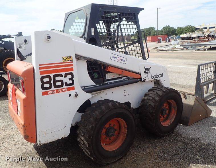 image for item DE1063 1998 Bobcat 863 skid steer