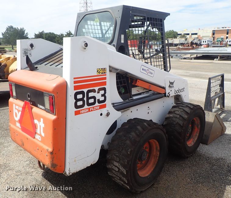 image for item DE1063 1998 Bobcat 863 skid steer