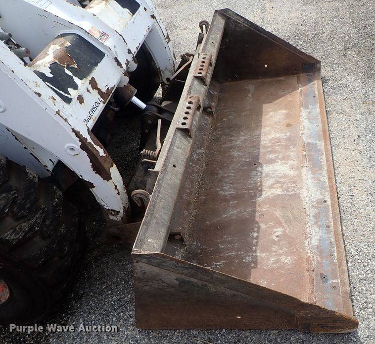 image for item DE1063 1998 Bobcat 863 skid steer
