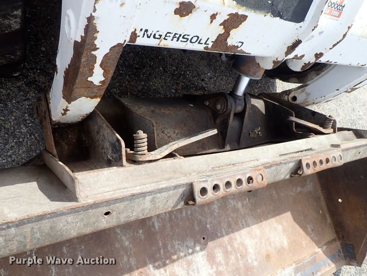 image for item DE1063 1998 Bobcat 863 skid steer