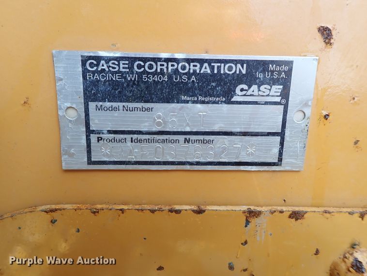 image for item DE1064 2003 Case 85XT skid steer