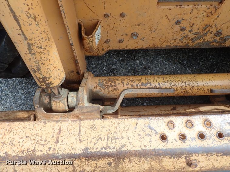 image for item DE1064 2003 Case 85XT skid steer