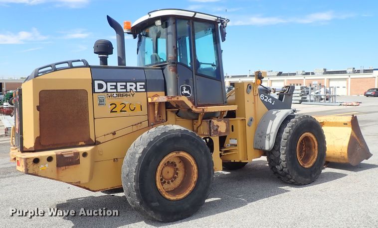 image for item DE1067 2005 John Deere 624J wheel loader