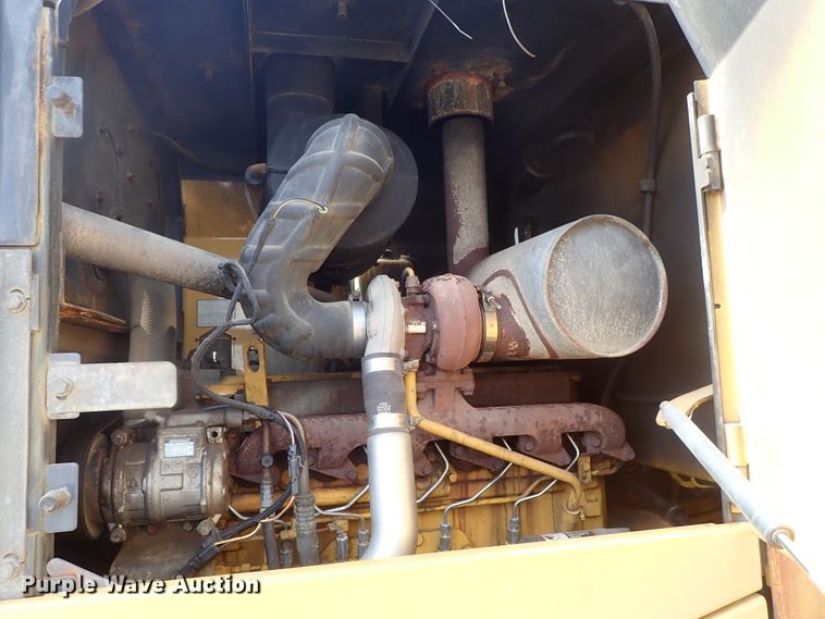 image for item DE1067 2005 John Deere 624J wheel loader