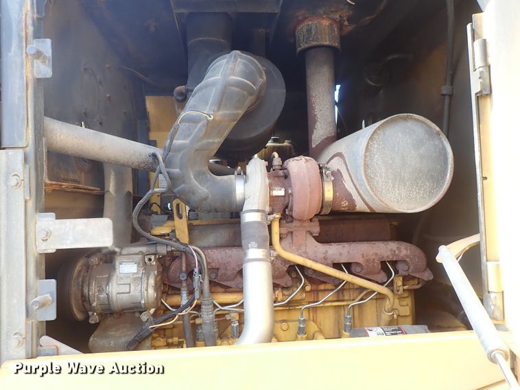 image for item DE1067 2005 John Deere 624J wheel loader