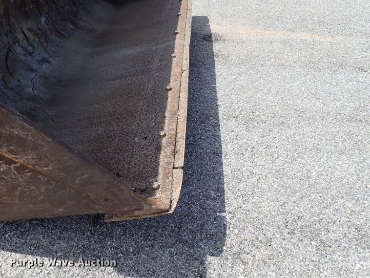 image for item DE1067 2005 John Deere 624J wheel loader