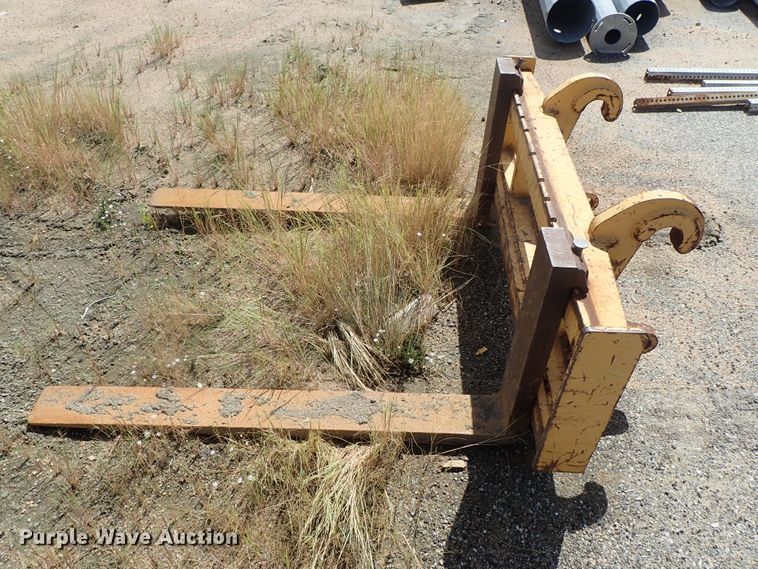 image for item DE1067 2005 John Deere 624J wheel loader