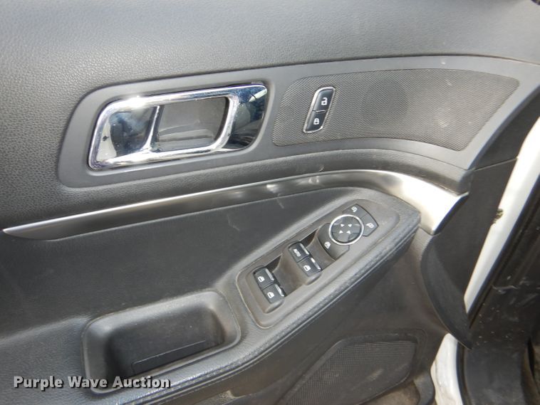 image for item DG4957 2015 Ford Explorer Police Interceptor SUV