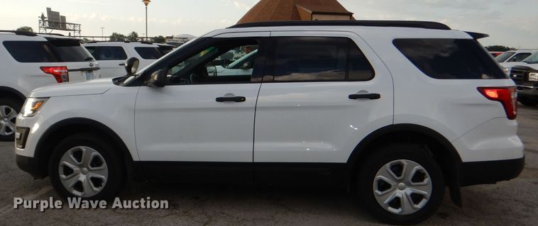 image for item DG4960 2016 Ford Explorer Police Interceptor SUV