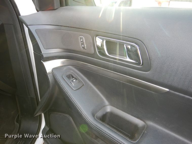 image for item DG4960 2016 Ford Explorer Police Interceptor SUV