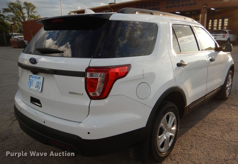 image for item DG4961 2016 Ford Explorer Police Interceptor SUV