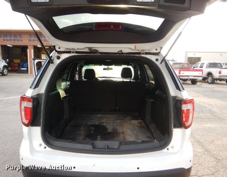 image for item DG4961 2016 Ford Explorer Police Interceptor SUV