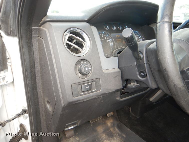 image for item DG4962 2011 Ford F150 pickup truck