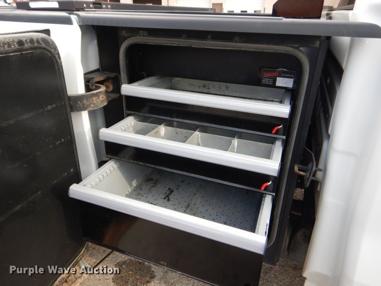 image for item DG4962 2011 Ford F150 pickup truck