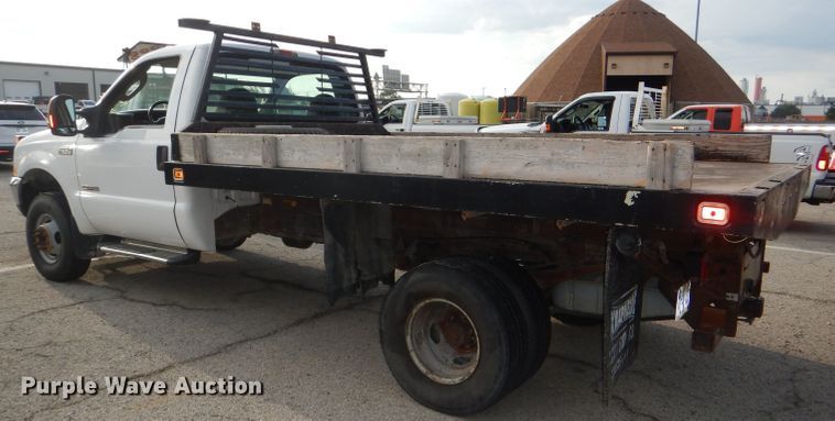 image for item DG4965 2004 Ford F350 Super Duty dump flatbed pickup truck