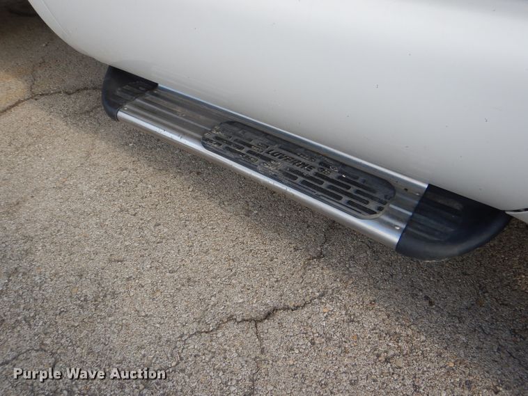 image for item DG4965 2004 Ford F350 Super Duty dump flatbed pickup truck