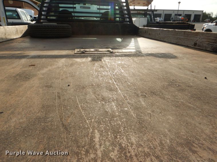 image for item DG4965 2004 Ford F350 Super Duty dump flatbed pickup truck