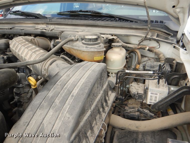 image for item DG4966 2006 Ford F350 Super Duty flatbed pickup truck