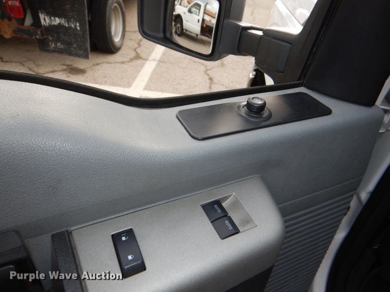 image for item DG4967 2015 Ford F250 Super Duty pickup truck