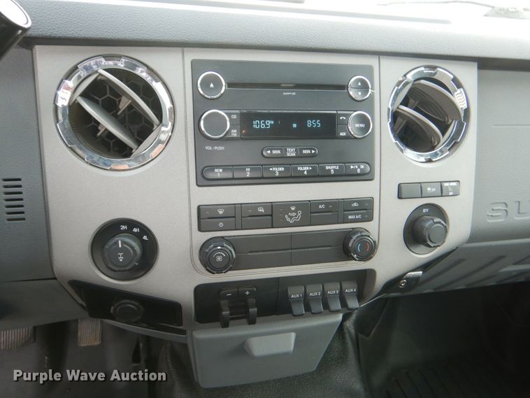 image for item DG4967 2015 Ford F250 Super Duty pickup truck