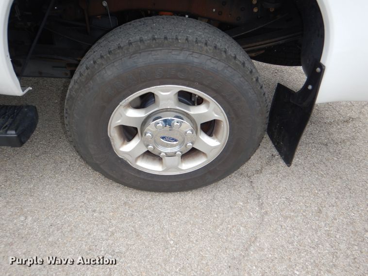 image for item DG4967 2015 Ford F250 Super Duty pickup truck