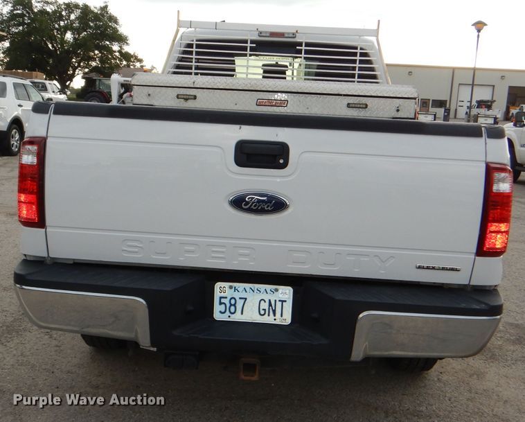 image for item DG4968 2015 Ford F250 Super Duty pickup truck