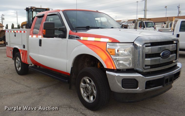 image for item DG4969 2016 Ford F250 Super Duty SuperCab utility pickup truck