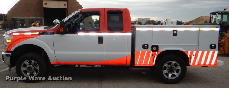 image for item DG4969 2016 Ford F250 Super Duty SuperCab utility pickup truck