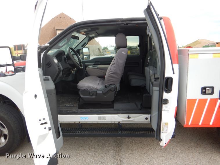 image for item DG4969 2016 Ford F250 Super Duty SuperCab utility pickup truck