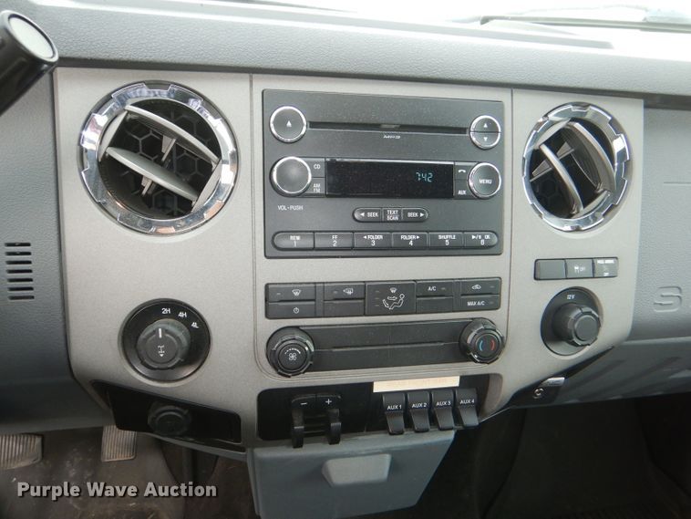 image for item DG4969 2016 Ford F250 Super Duty SuperCab utility pickup truck