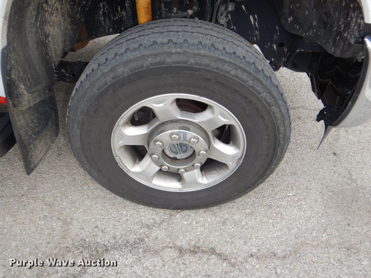 image for item DG4969 2016 Ford F250 Super Duty SuperCab utility pickup truck