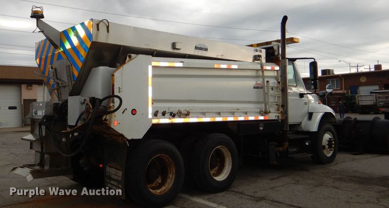 image for item DG4970 2007 International 7400 dump truck