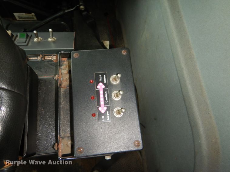 image for item DG4970 2007 International 7400 dump truck