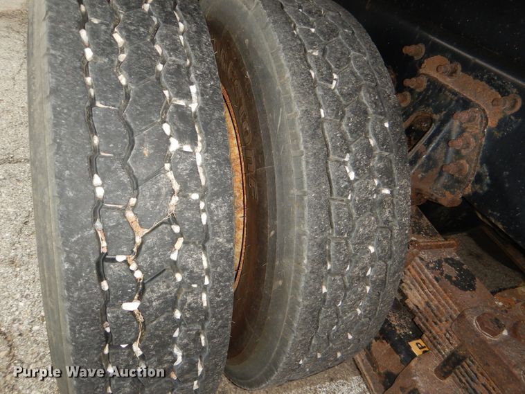 image for item DG4970 2007 International 7400 dump truck