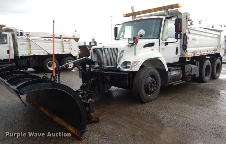 image for item DG4971 2007 International 7400 dump truck