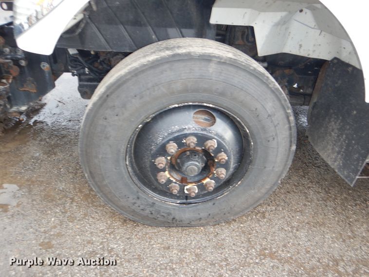 image for item DG4971 2007 International 7400 dump truck