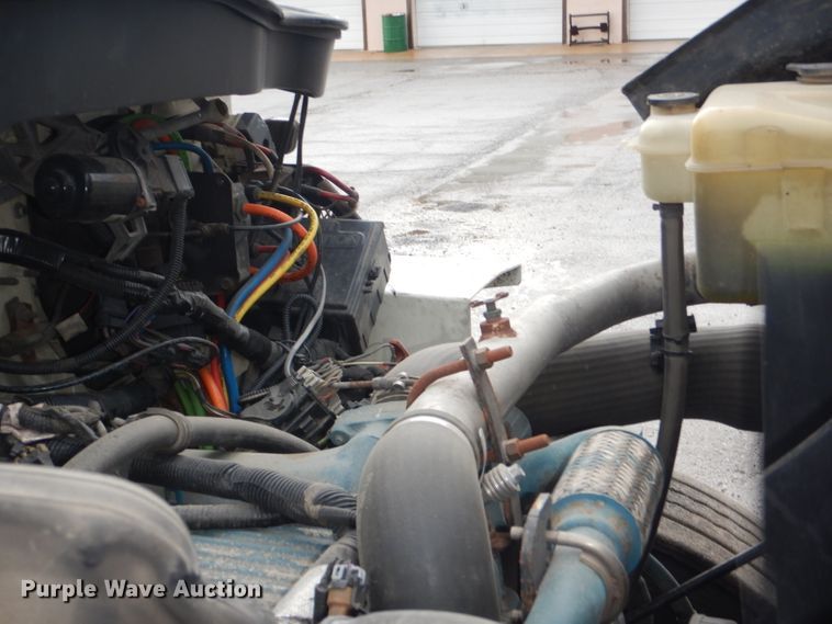 image for item DG4971 2007 International 7400 dump truck