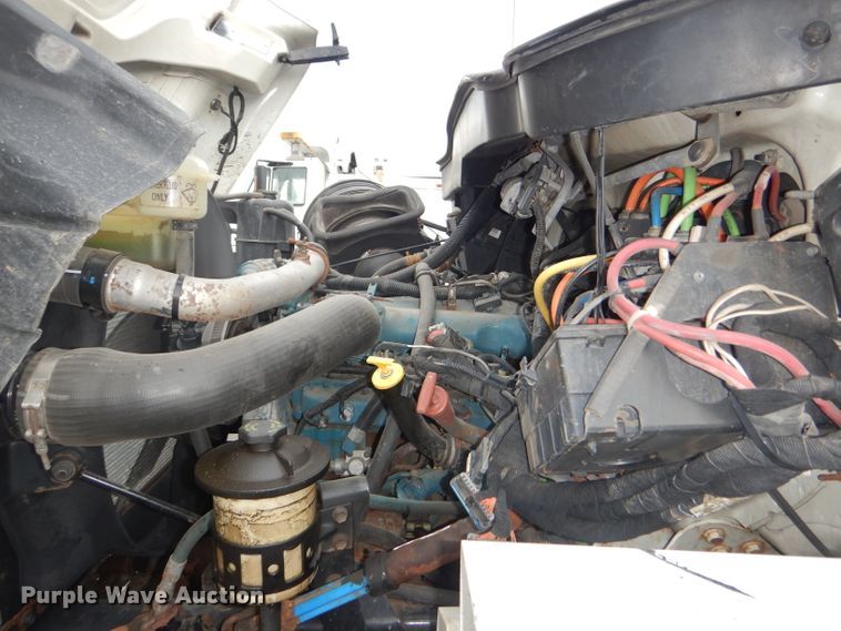 image for item DG4971 2007 International 7400 dump truck