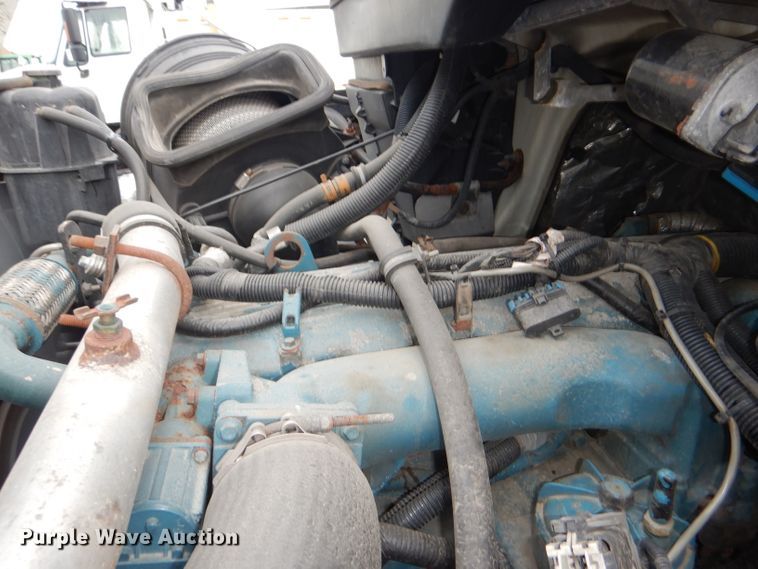 image for item DG4971 2007 International 7400 dump truck