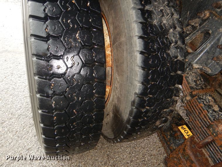 image for item DG4971 2007 International 7400 dump truck