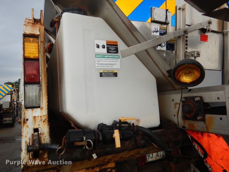 image for item DG4971 2007 International 7400 dump truck