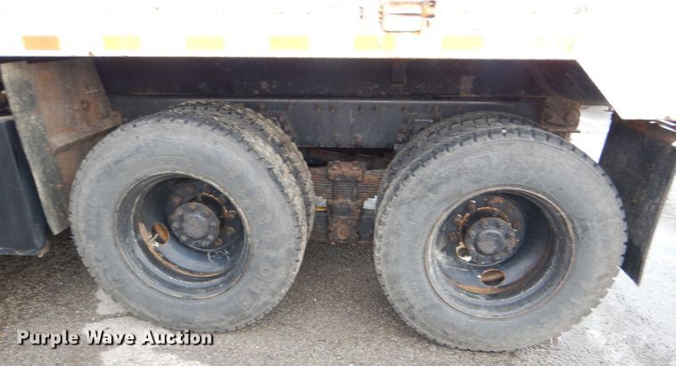 image for item DG4971 2007 International 7400 dump truck