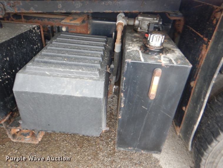 image for item DG4971 2007 International 7400 dump truck