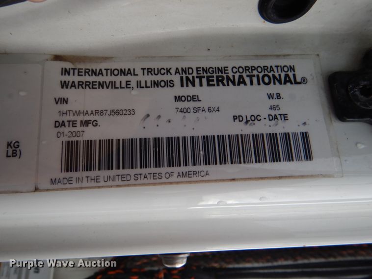 image for item DG4971 2007 International 7400 dump truck