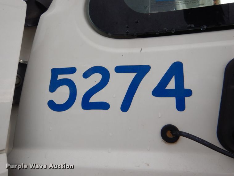 image for item DG4971 2007 International 7400 dump truck