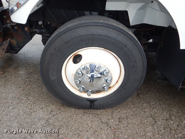 image for item DG4972 2007 International 7400 dump truck